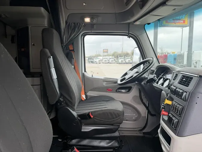 2021 Peterbilt 5797738c7adcde2e2294b38f7f6c694589c