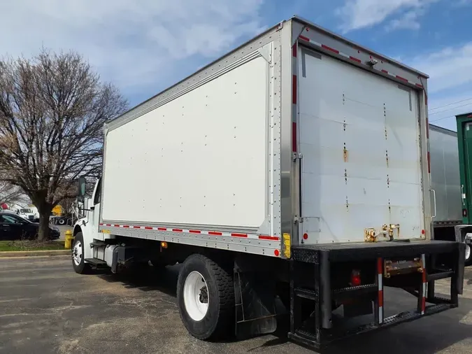 2019 FREIGHTLINER/MERCEDES M2 106