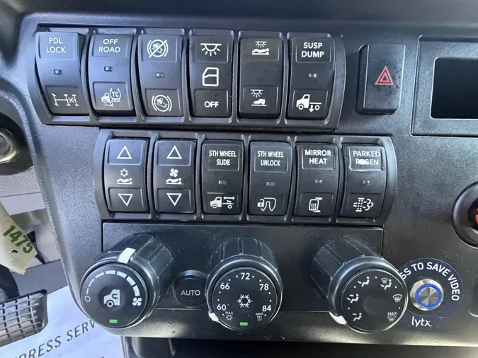 2022 International LT625