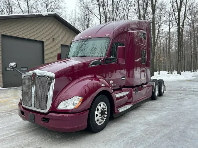 2022 Kenworth T680