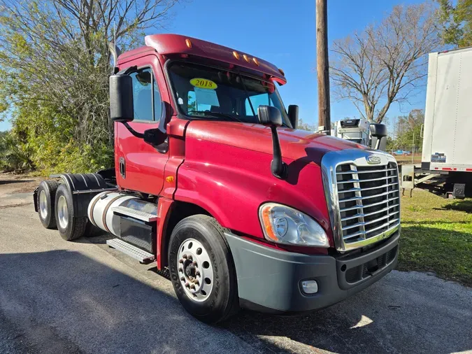 2018 FREIGHTLINER/MERCEDES CASCADIA 125