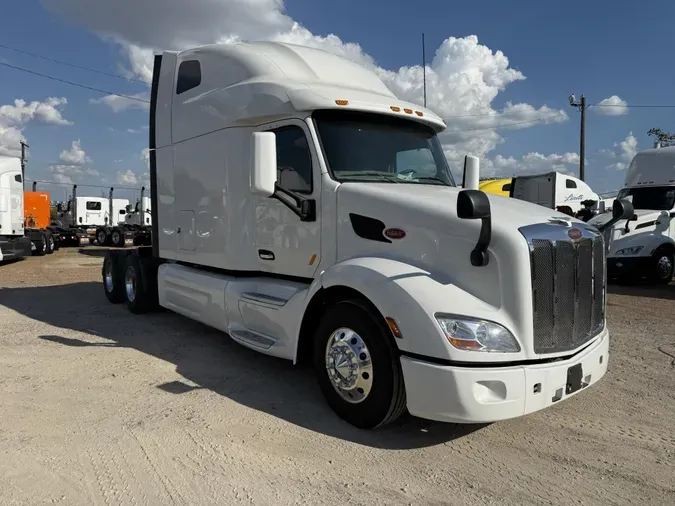2022 Peterbilt 579