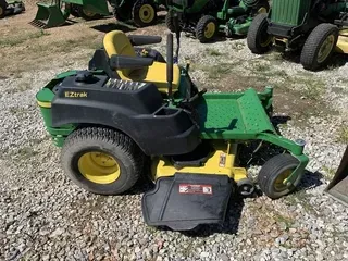 2014 John Deere Z425