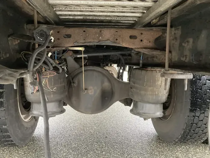 2014 FREIGHTLINER/MERCEDES M2 106