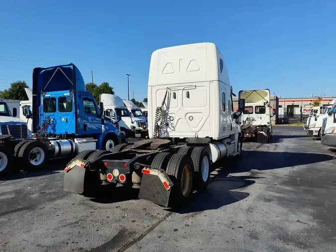 2019 FREIGHTLINER CASCADIA 125