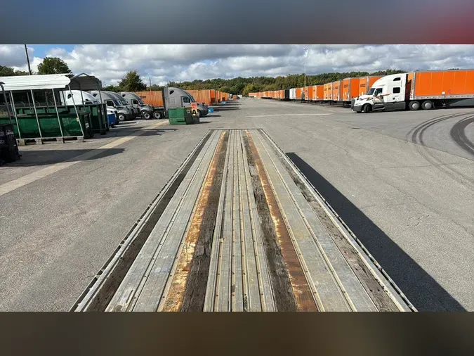 2013 Great Dane FLAT7746761eb2a38acf015ea2eee190da76