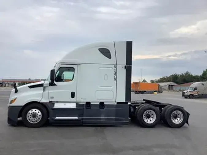 2021 Freightliner Cascadia