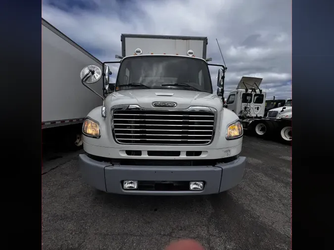 2020 FREIGHTLINER M2 106