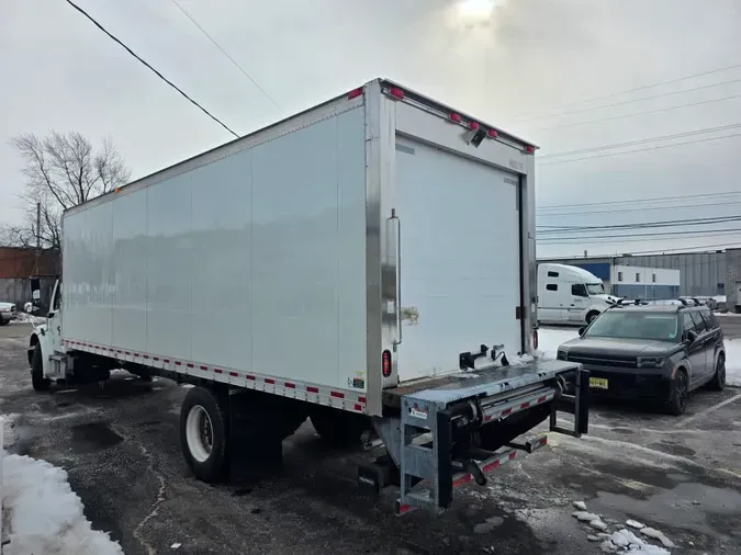 2019 FREIGHTLINER/MERCEDES M2 106