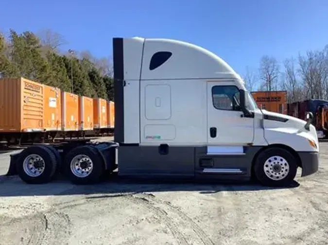 2021 Freightliner Cascadia