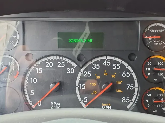 2019 FREIGHTLINER/MERCEDES M2 106