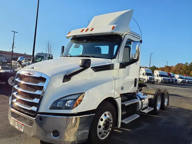 2020 FREIGHTLINER/MERCEDES NEW CASCADIA PX12664