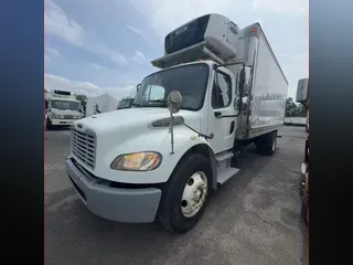 2017 FREIGHTLINER M2 106