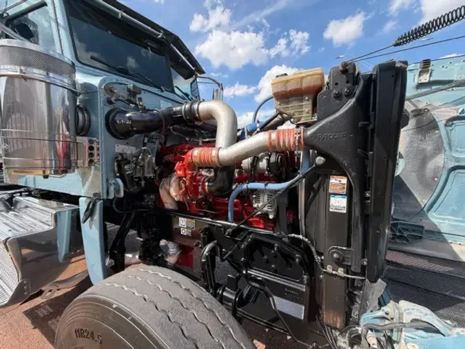 2019 PETERBILT 38977538229fa5f669322e4c0d273e5388a