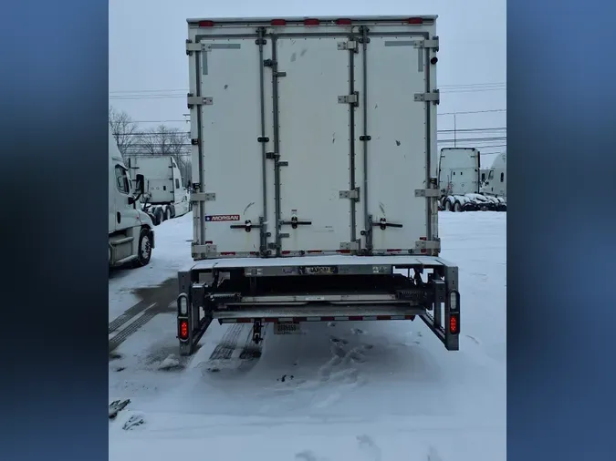 2020 FREIGHTLINER/MERCEDES M2 106