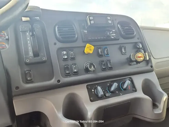 2018 FREIGHTLINER M2 1067754d4d541c58a2badd136a736676ee4