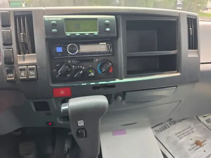 2018 ISUZU NRR77564590a7f9993391a79fa09de0b6c0