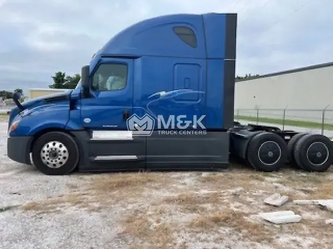 2022 FREIGHTLINER CASCADIA