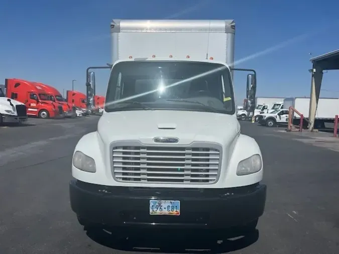 2018 FREIGHTLINER M2 106