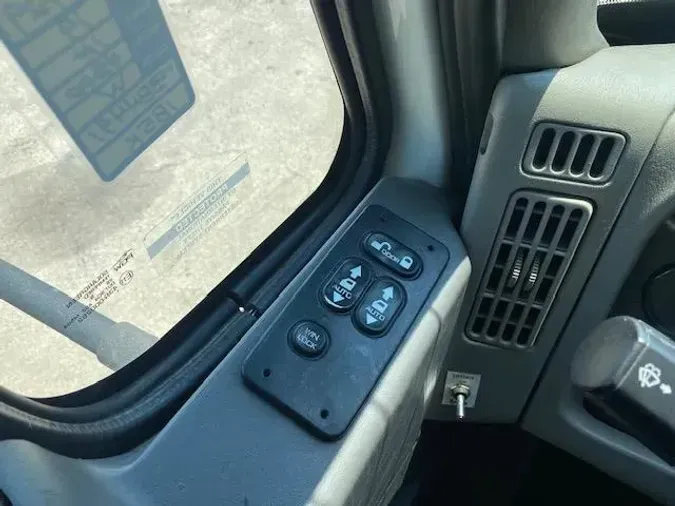 2019 International 4300