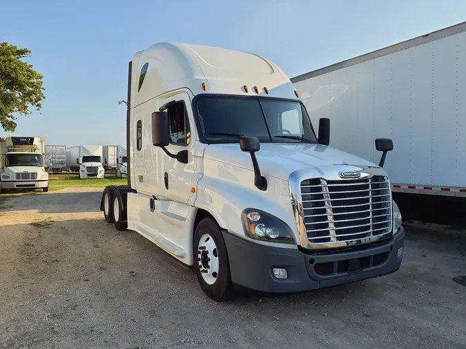 2019 FREIGHTLINER/MERCEDES CASCADIA 125