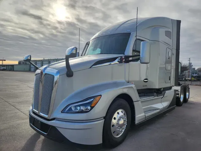 2026 Kenworth T680776a4a83369ad96f3912036a8f3c185d