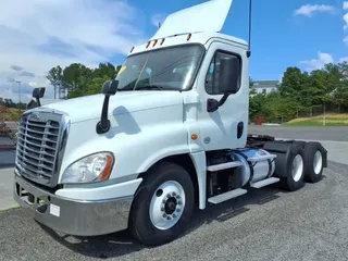 2019 FREIGHTLINER CASCADIA 125
