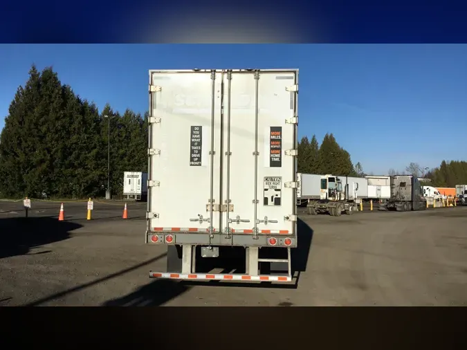 2016 Great Dane 777215ee544702b76e4e2392ef96b227