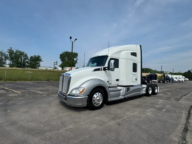 2022 Kenworth T680