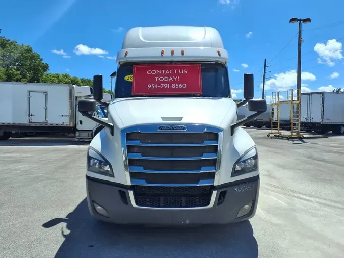 2019 FREIGHTLINER NEW CASCADIA PX12664