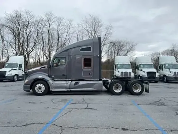 2020 Kenworth T680