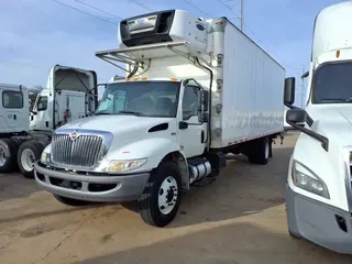 2020 NAVISTAR INTERNATIONAL MV607 (4X2)