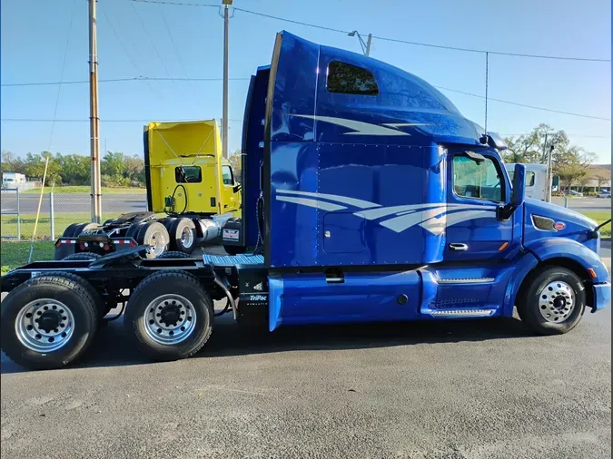 2022 Peterbilt 579