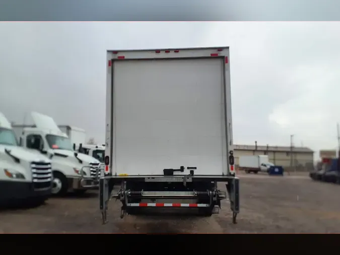 2018 FREIGHTLINER/MERCEDES M2 106