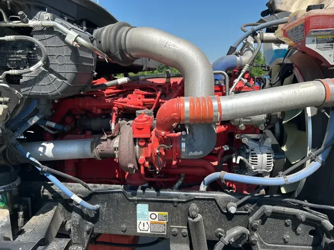 2023 Kenworth W990
