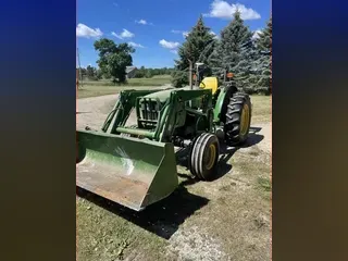 1998 John Deere 5210