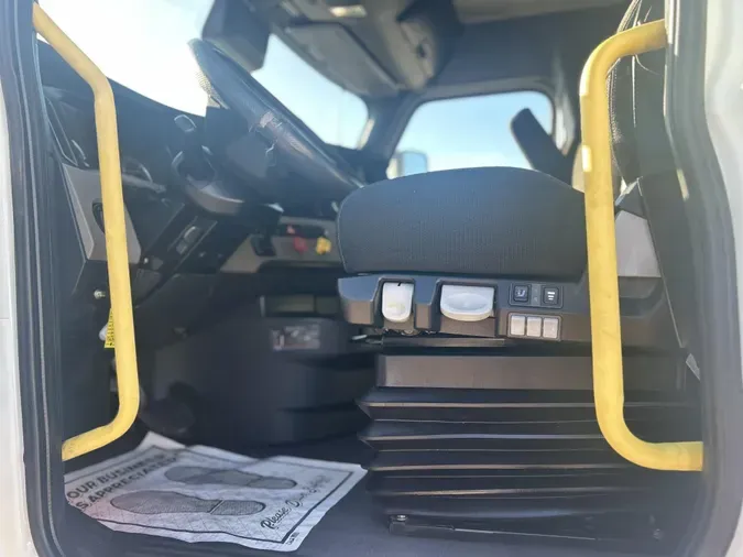 2022 Freightliner Cascadia