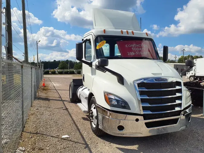 2020 FREIGHTLINER NEW CASCADIA 116