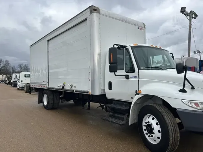 2019 INTERNATIONAL DURASTAR 4300