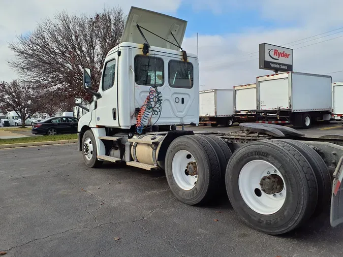 2020 FREIGHTLINER/MERCEDES NEW CASCADIA PX12664