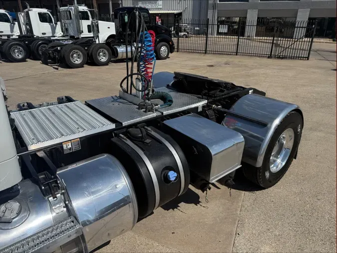 2017 Peterbilt 579