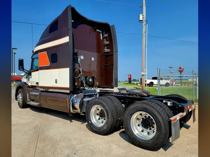 2020 Peterbilt 579