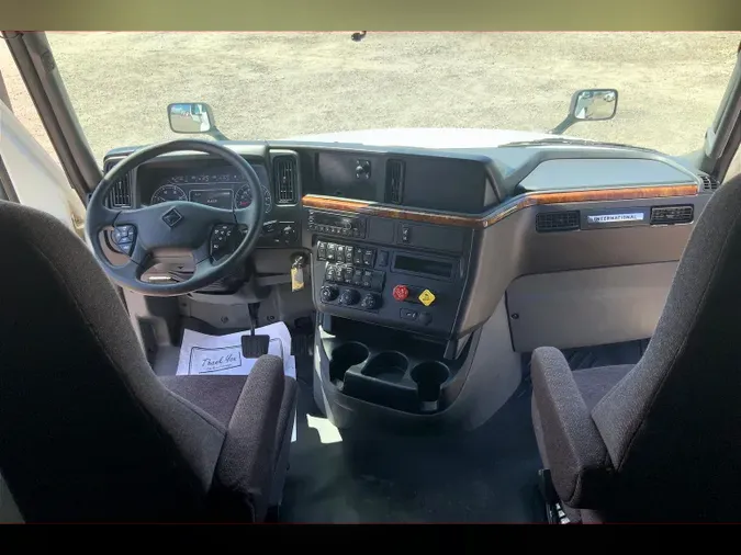 2022 INT LT625 6x4