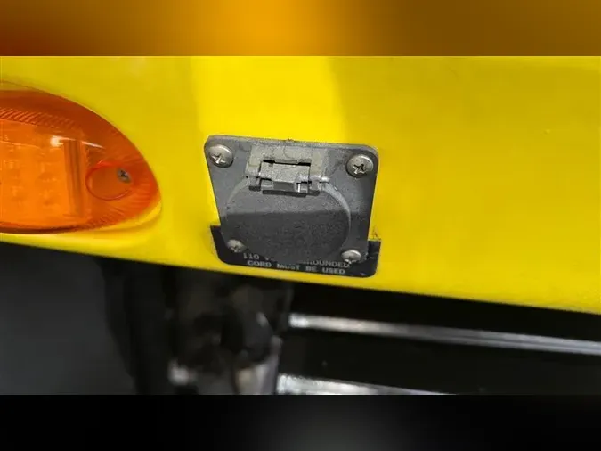 2019 INTERNATIONAL RH613