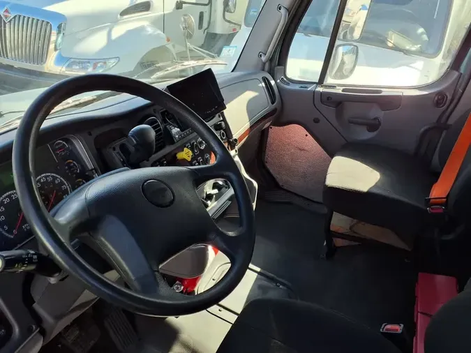 2020 FREIGHTLINER/MERCEDES M2 1067796080d7759a890b51e9e55738cc72b