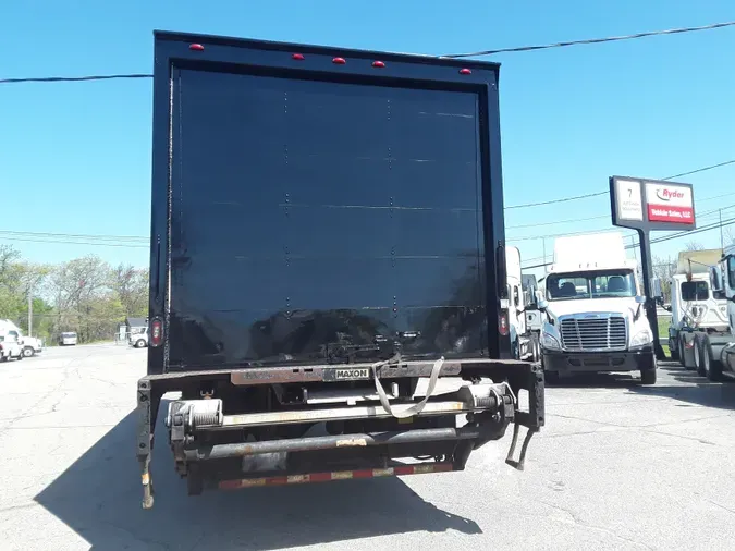 2017 FREIGHTLINER/MERCEDES M2 106