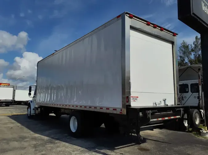 2019 FREIGHTLINER/MERCEDES M2 106