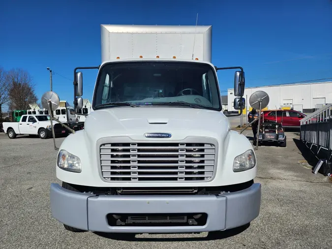 2018 FREIGHTLINER/MERCEDES M2 106