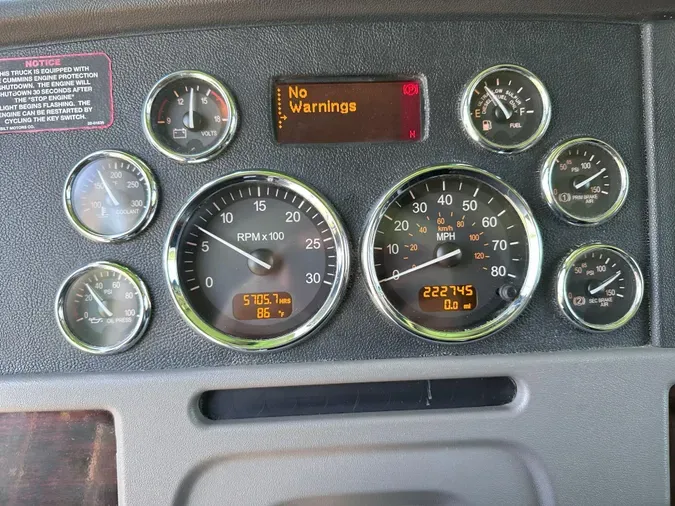 2021 Peterbilt 389