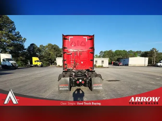 2022 FREIGHTLINER CA126